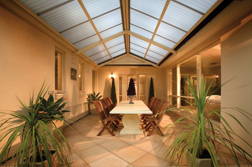 veranda stratco